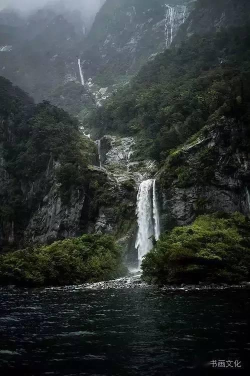 请问R语言里有没有做非线性VAR模型的包?红迪网-分享与交流社区